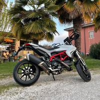 Ducati Hypermotard 939