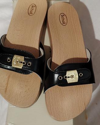 Ciabatte  Dr Scholl classiche  in pelle. Nuove.