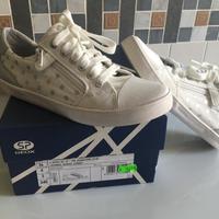 Scarpe Geox bambina numero 36 con scatola