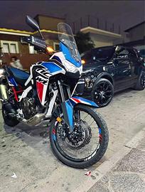 Honda Africa Twin 1100 automatica