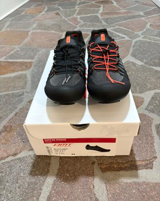 Scarpe DMT KR0 Pogi's 2025 nero/grigio