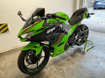 Kawasaki Ninja 400