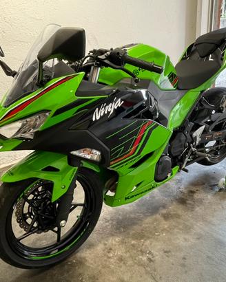 Kawasaki Ninja 400