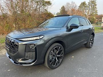 Audi Q3 TFSI 265 CV S tronic quattro S-Line