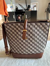 Borsa a tracolla Mango “Ivan” logo marrone – nuova