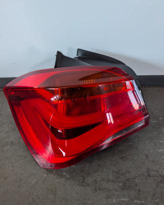 Fanale post sx BMW serie 1 Led