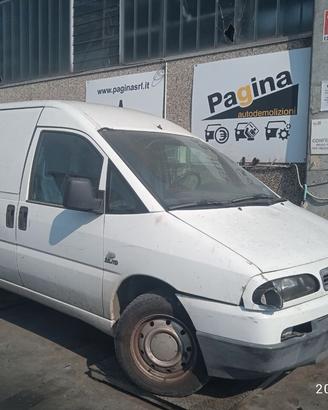 FIAT SCUDO 2.0 JTD 2002 RHX  PER RICAMBI