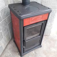 Stufa a legna Nordica Rosella plus Nicoletta  8kw 