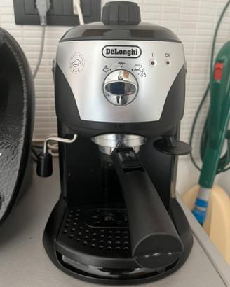 Macchina caffé DeLonghi