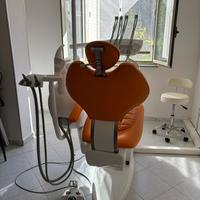 2 Riuniti odontoiatrici Tecnogaz Tygi 100 e 300