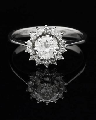 ANELLO SOLITARIO PRINCESS ORO 18KT BRILLANTE 0.59