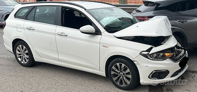 Fiat Tipo SW 1600 AUTO INCIDENTATA!!!