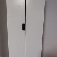 armadi rosa e bianco