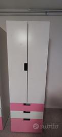 armadi rosa e bianco