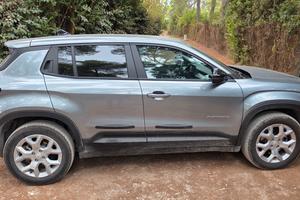 Jeep Avenger Altitude elettrica 