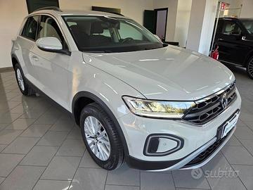 VOLKSWAGEN T-Roc 1.0 TSI life