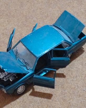 Modellino Polistil Volvo 164-E 1/25