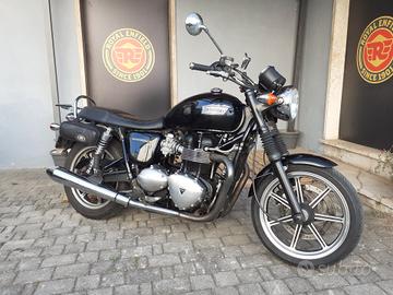 Triumph Bonneville SE T100 - 2010