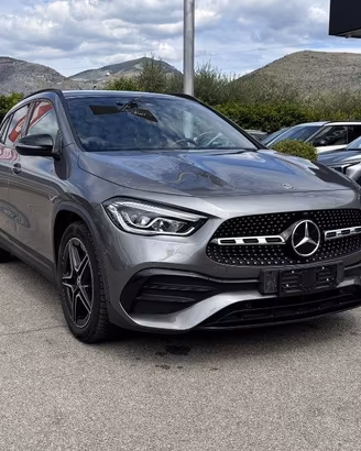 MERCEDES-BENZ GLA 200 d Automatic AMG LINE