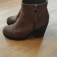 Dorothy Perkins stivaletto con tacco
