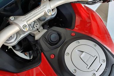 Kit viti Cnc Racing cover serbatoio