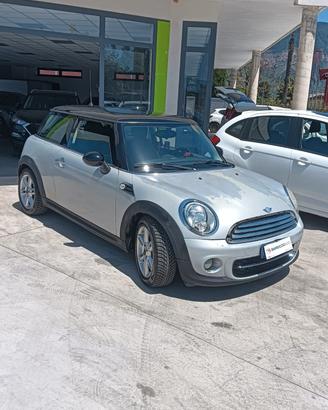 Mini 1.6 16V Cooper D