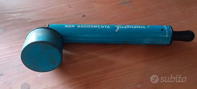 spruzzatore insetticida