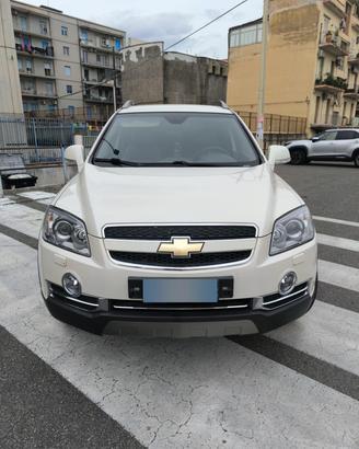 Chevrolet Captiva LT 2000 CC 150 CV