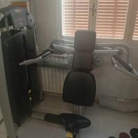 SHOULDER press TECHNOGYM 