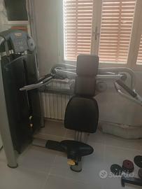 SHOULDER press TECHNOGYM 