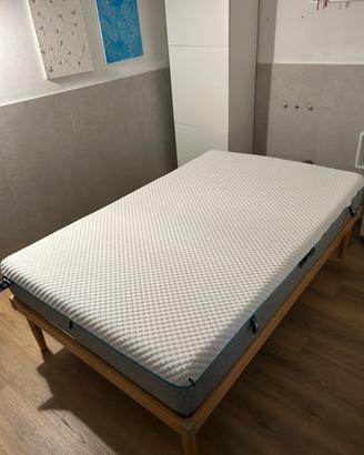 Letto con materasso da una piazza e mezzo