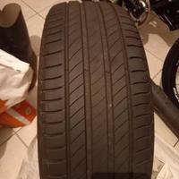 Gomme estive 215 55 R17 94V
