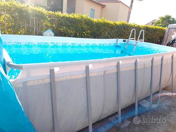 Piscina completa di tutto