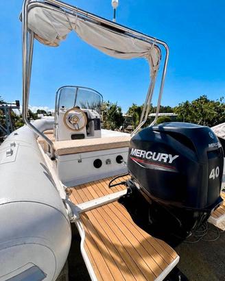 Gommone BAT TRIDENT 5 mt