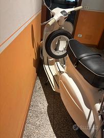 Vespa 50 special