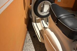 Vespa 50 special