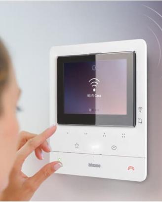 Videocitofono connesso wi-fi bticino