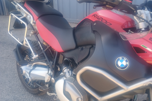 BMW GS 1200 Adventure, per sostituirla nuova mo