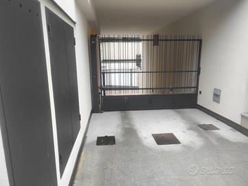 Garage in centro a Cusano