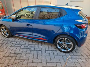 RENAULT Clio 4ª serie gt line