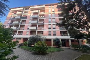 3 LOCALI A GENOVA
