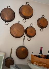 Oggetti in rame artigianali