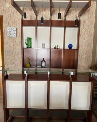 Angolo bar in legno