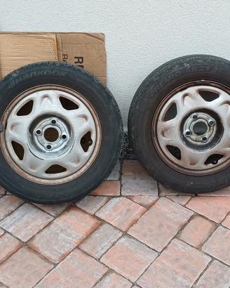 gomme con cerchi  estive