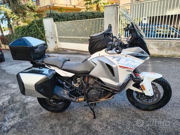 KTM SUPER ADVENTURE 1290 T