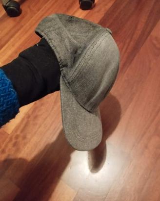 Cappellino con visiera H&M