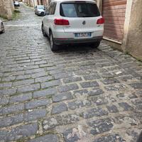 tiguan 2.0  TDI 110 cv sport  bluemotion