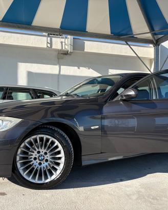 Bmw 320 320d cat Futura