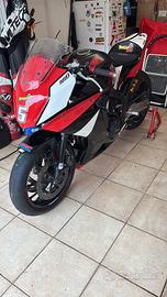 Cbr 650f pronto pista