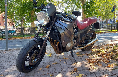 Suzuki special cafe racer